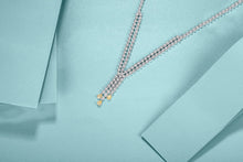 Load image into Gallery viewer, Certified Yeloow Diamond Necklace in 18K Gold