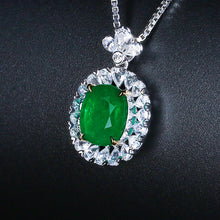 Load image into Gallery viewer, GRC Certified 2.30ct Natural Emerald Pendant