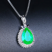 Load image into Gallery viewer, GIL Certified 3.20ct Colombian Natural Emerald Pendant