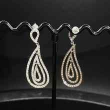 Load image into Gallery viewer, GRC Certified 1.30ctw Natural Diamond Earrings 18K White Gold