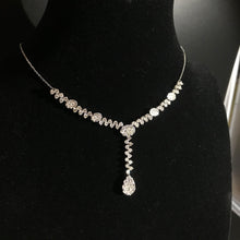 Load image into Gallery viewer, GRC Certified 3.00ctw Natural Diamond Necklace 18K Gold