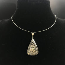 Load image into Gallery viewer, GRC Certified 1.50ctw Natural Diamond Necklace 18K Gold