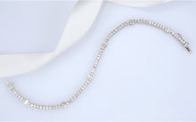 Load image into Gallery viewer, GRC Certified 2.15ctw Natural Diamond Bracelet