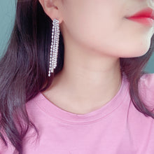 Load image into Gallery viewer, GRC Certified 7.843ctw Diamond Earrings PT950