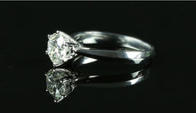 Load image into Gallery viewer, 1.00ct H SI2 Round Diamond Ring
