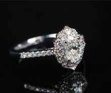 Load image into Gallery viewer, 0.65ctw H VS1 Oval Diamond Ring