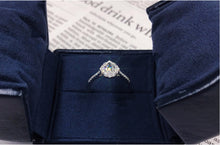 Load image into Gallery viewer, 0.65ctw H VS1 Oval Diamond Ring