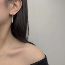 Load image into Gallery viewer, Certified 1.79ctw Natural Diamond Earrings 18K Gold