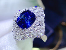 Load image into Gallery viewer, GRC Certified 3.12ct Natural Royal Blue Unheated Sapphire Ring in 18K Gold
