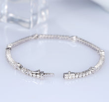 Load image into Gallery viewer, GRC Certified 2.15ctw Natural Diamond Bracelet
