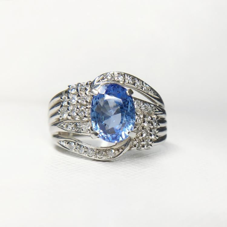 2.56ctw Certified Sapphire & Diamond Ring in PT900