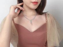 Load image into Gallery viewer, Certified Yeloow Diamond Necklace in 18K Gold
