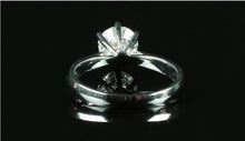 Load image into Gallery viewer, 1.00ct H SI2 Round Diamond Ring
