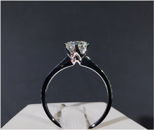 Load image into Gallery viewer, 1.01ct D VS2 Round Diamond Ring
