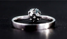 Load image into Gallery viewer, 0.50ct E VVS2 Round Diamond Ring
