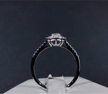 Load image into Gallery viewer, 0.65ctw H VS1 Oval Diamond Ring
