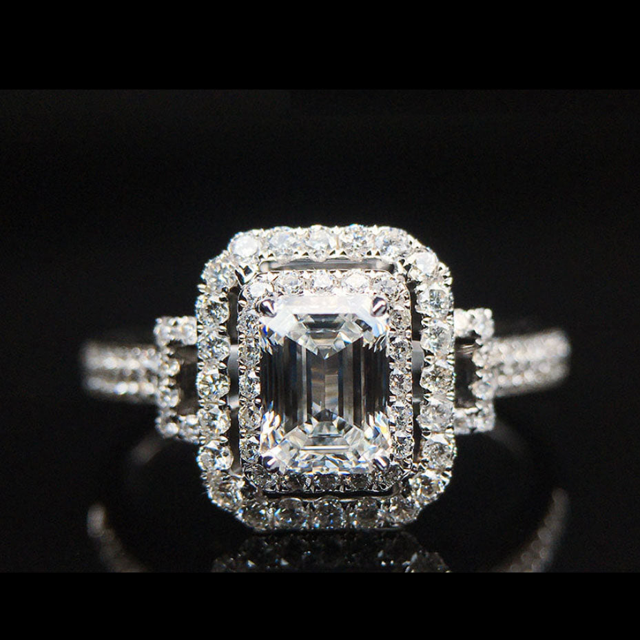 1.01ct G VS2 Emerald Diamond Ring