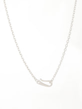 Load image into Gallery viewer, Minimalist Silver Chain Necklace
